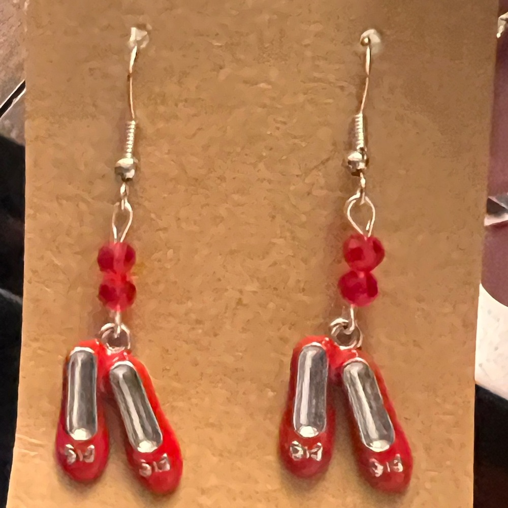 Dorothy wizard of Oz Earrings